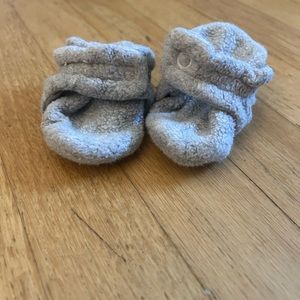 Zutano baby booties